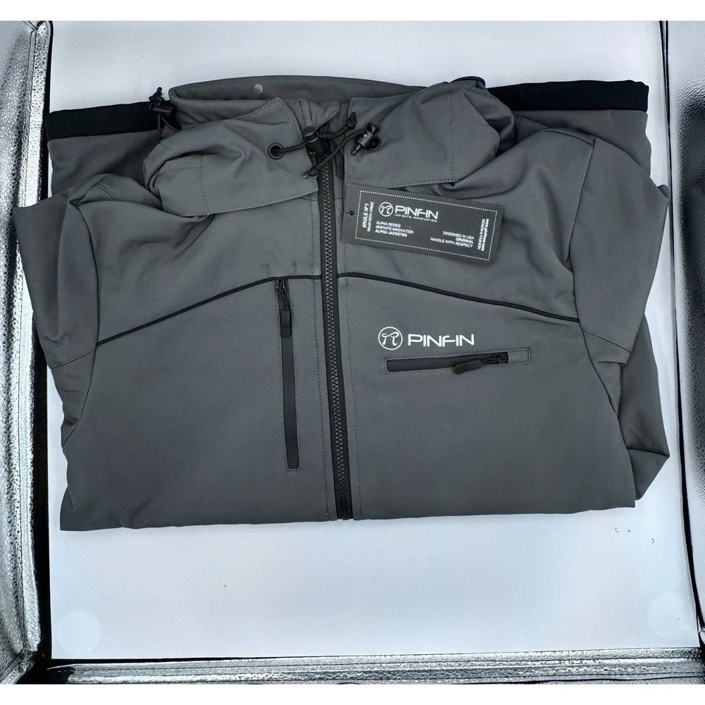 Men's Pin Fin Windbreaker Alpha Series Medium NWT $200 Retail - Designed in USA